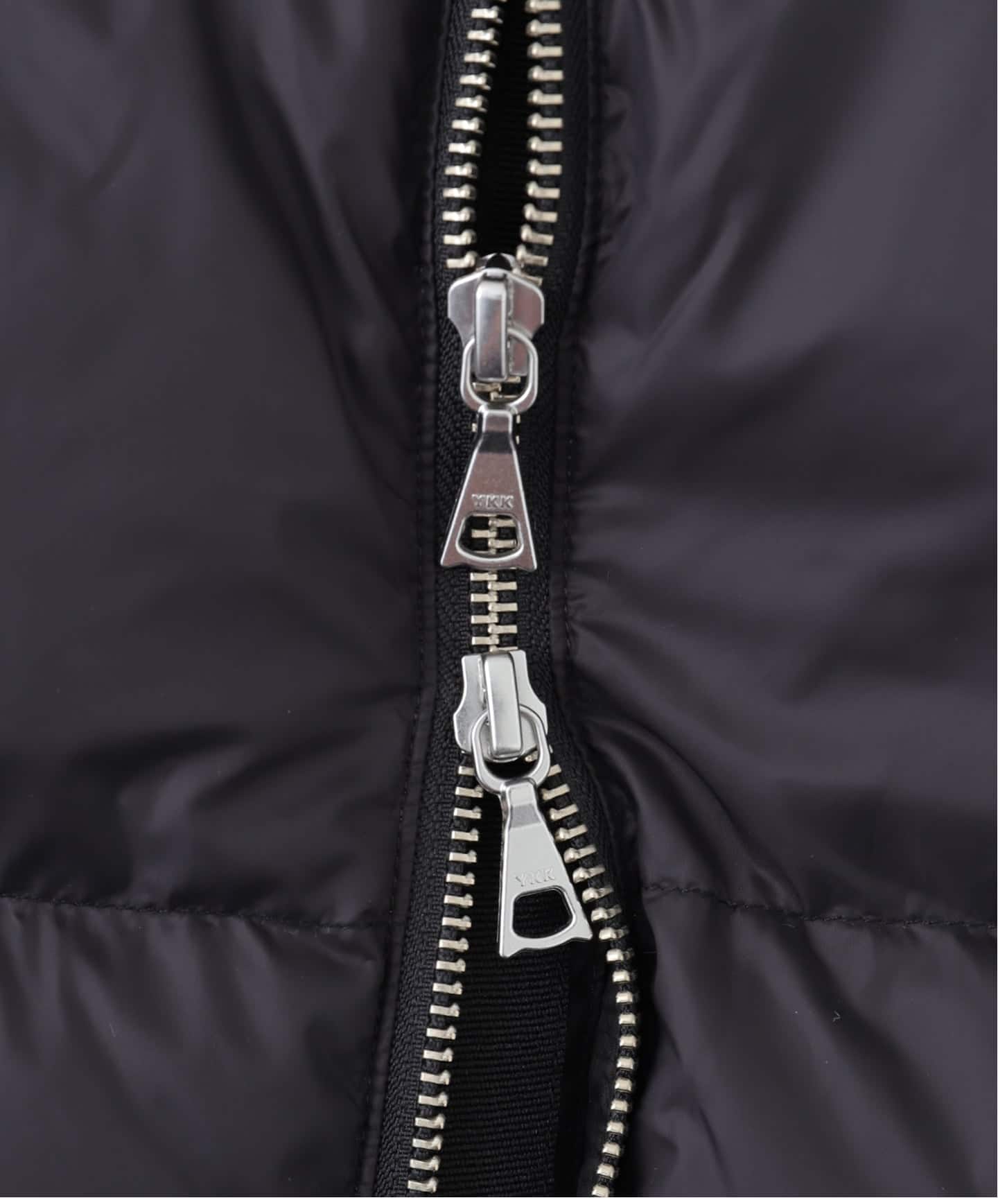 NO MAINTENANCE / ノーメンテナンス 4-ZIP PUFFER JACKET（ダウン