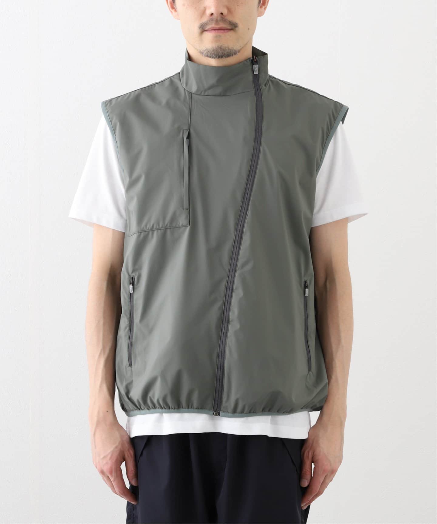 MARMOT CAPITAL ライトウェイト ナイロン ベスト マーモット MARMOT（マーモット）の「＜MARMOT CAPITAL＞ ライトウェイト