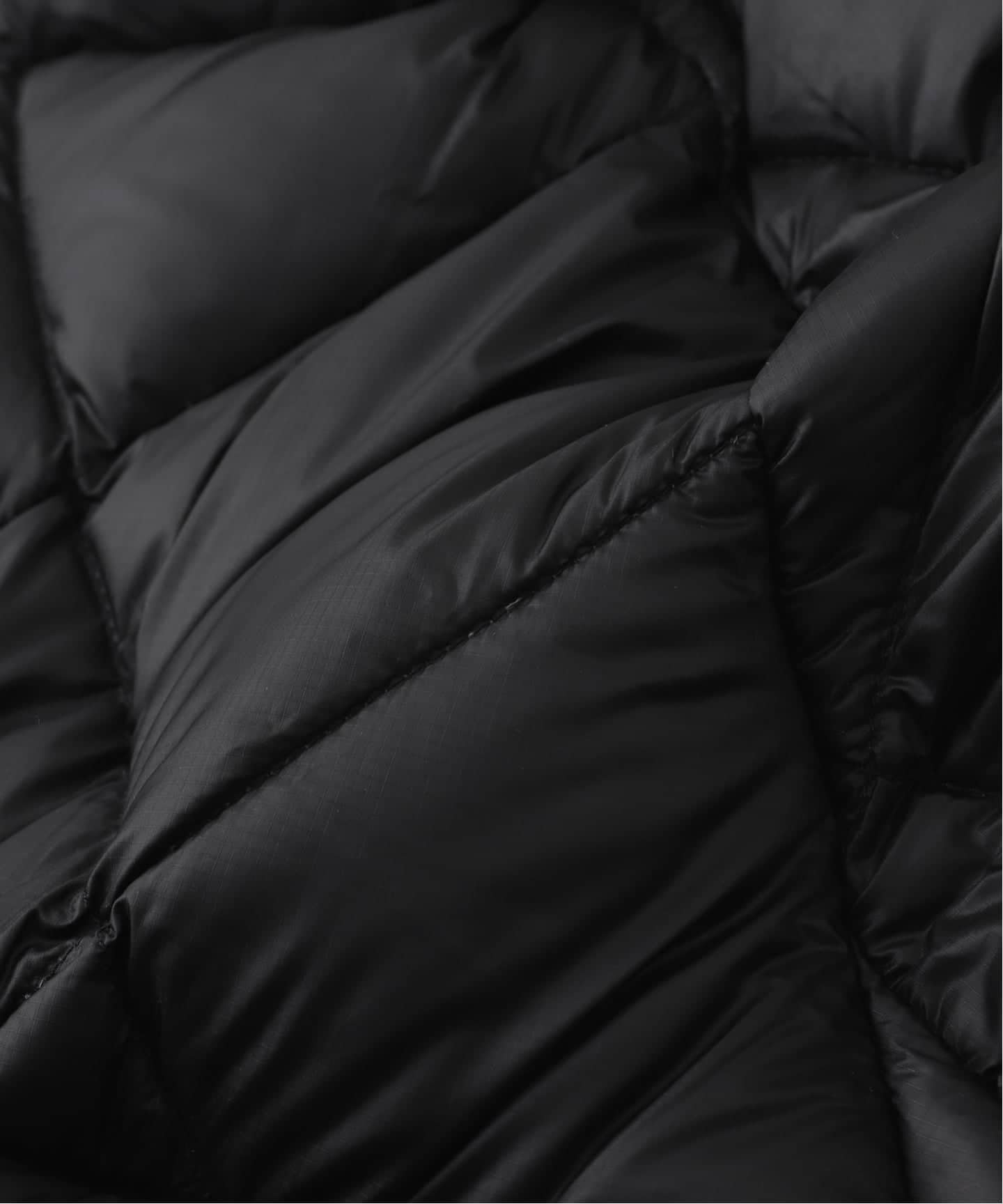 ROA / ロア NUNA 800FILL POWER HOODED DOWN JACKET（ダウンジャケット
