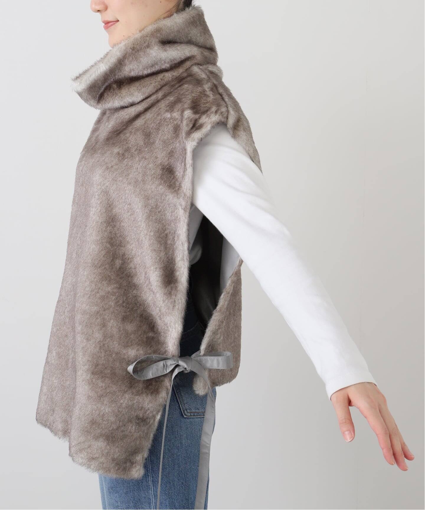 INSCRIRE /アンスクリア】 Fur Vest：フェイクファーベスト（ベスト