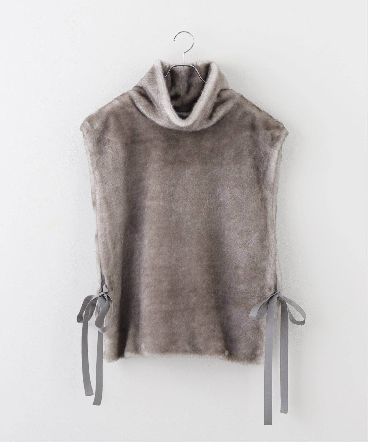 INSCRIRE /アンスクリア】 Fur Vest：フェイクファーベスト（ベスト