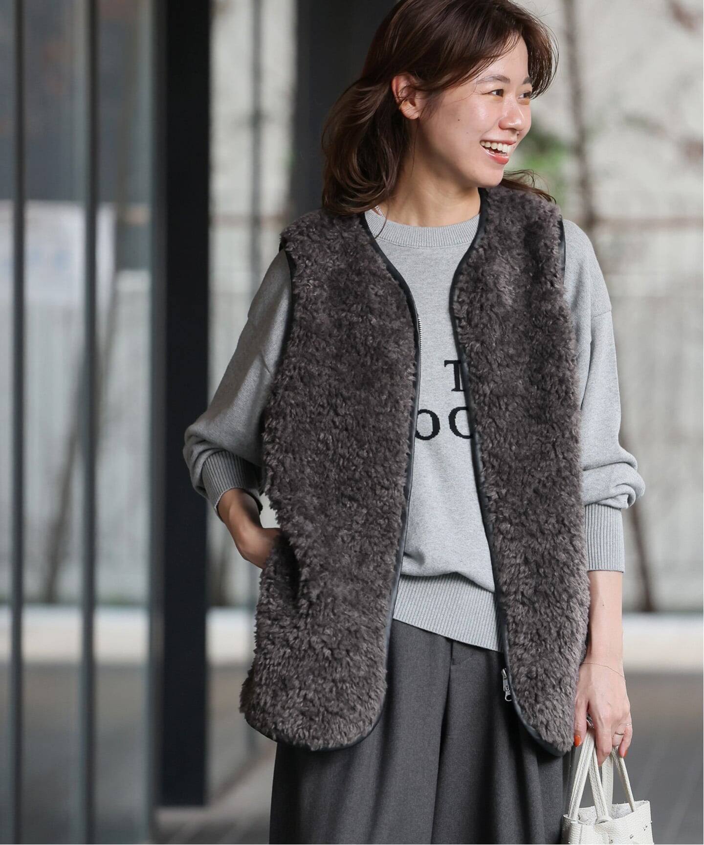 ジャーナルスタンダードレリューム　シープフェイクファージップベスト　グレー WEB限定追加》シープフェイクファージップベスト（ベスト）｜JOURNAL