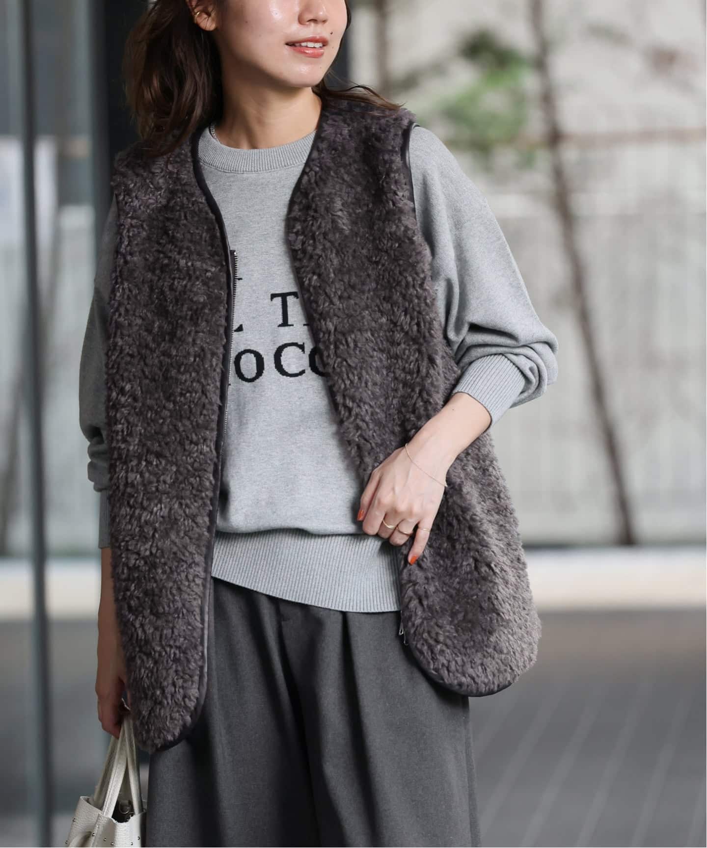 レリューム 2025 AW シープフェイクファージップベスト　グレー ジャーナルスタンダード レリューム JOURNAL STANDARD relume 《WEB