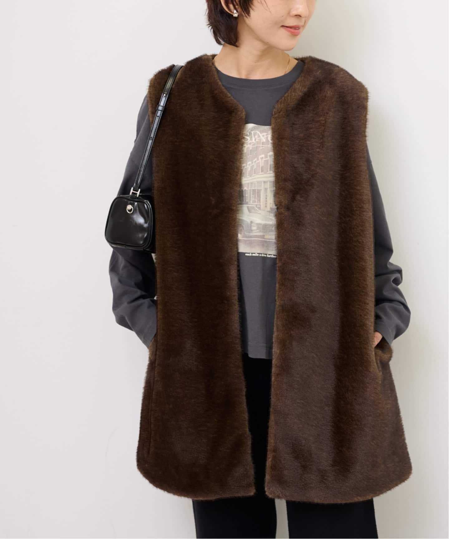 ジャーナルスタンダード　リバーシブルファーベスト Fサイズ ジャーナルスタンダード リバーシブルファーベスト Fサイズ フェイク