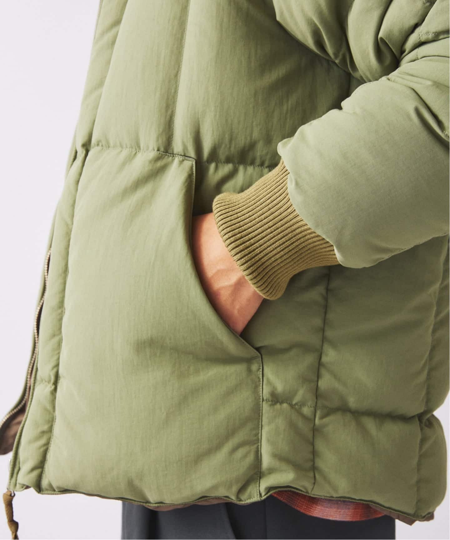 NANGAレリューム 滋賀ダウン オリーブ ダウンジャケット ナンガ Mサイズ NANGAレリューム 滋賀ダウン オリーブ ダウンジャケット ナンガ M