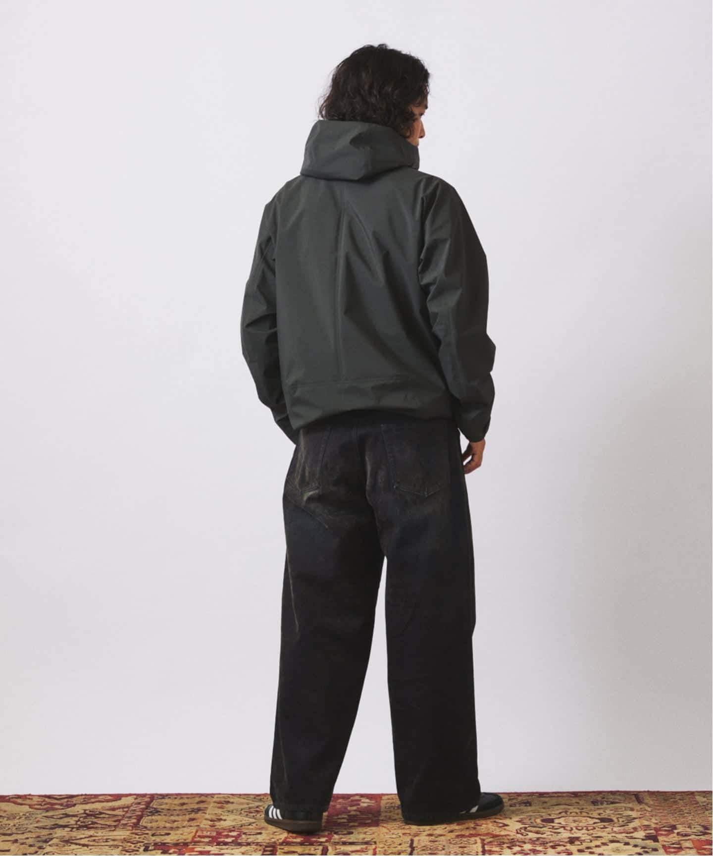 美品 DESCENTE ATHLETIC マウンテンパーカー ブラック L セール】DESCENTE ALLTERRAIN 別注 GTX SHELL JACKET ”ZENCHIKEI