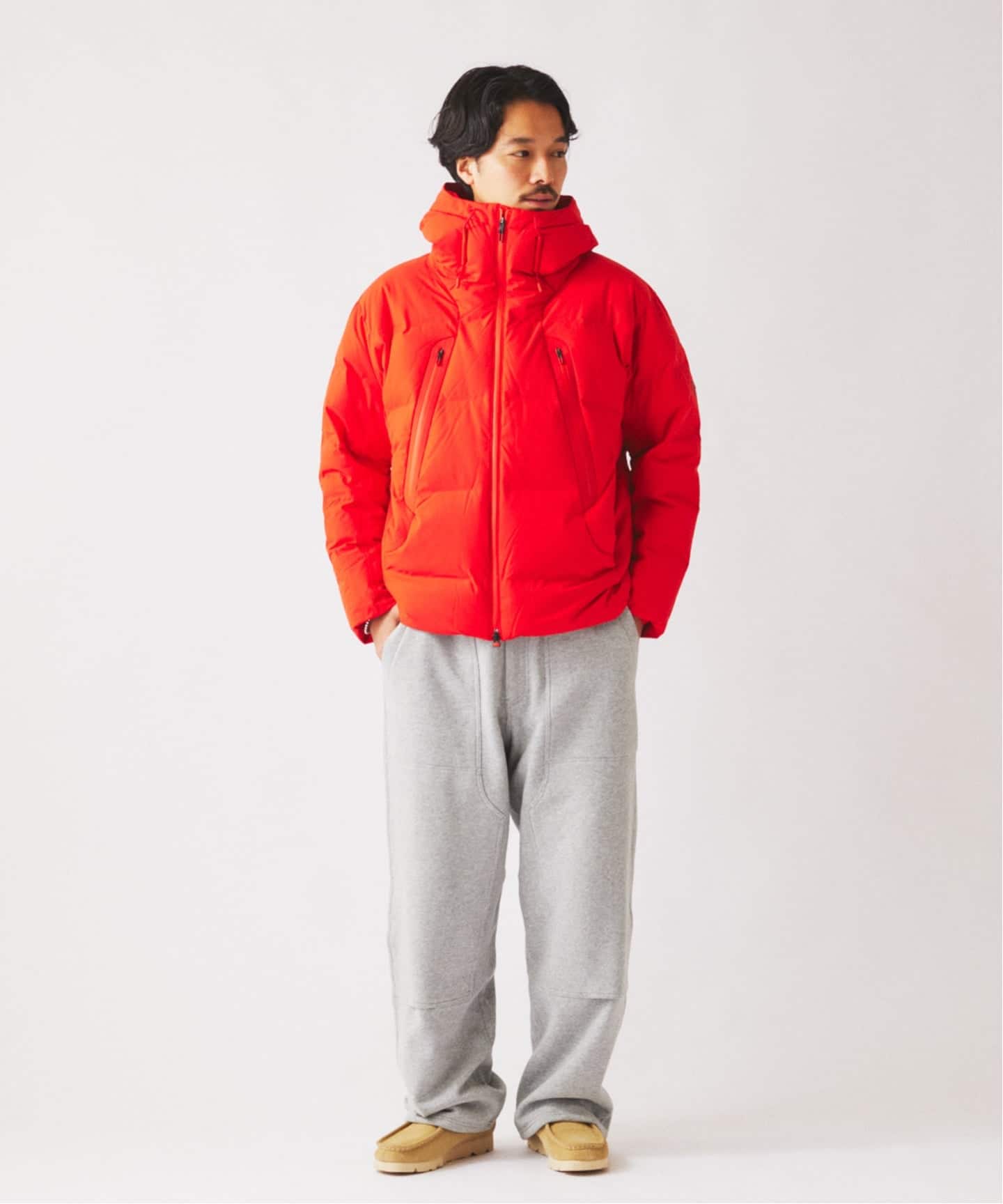 DESCENTE ダウンジャケット L レッド デサント オルテライン エイティワンから、しなやかなハイロフトダウン