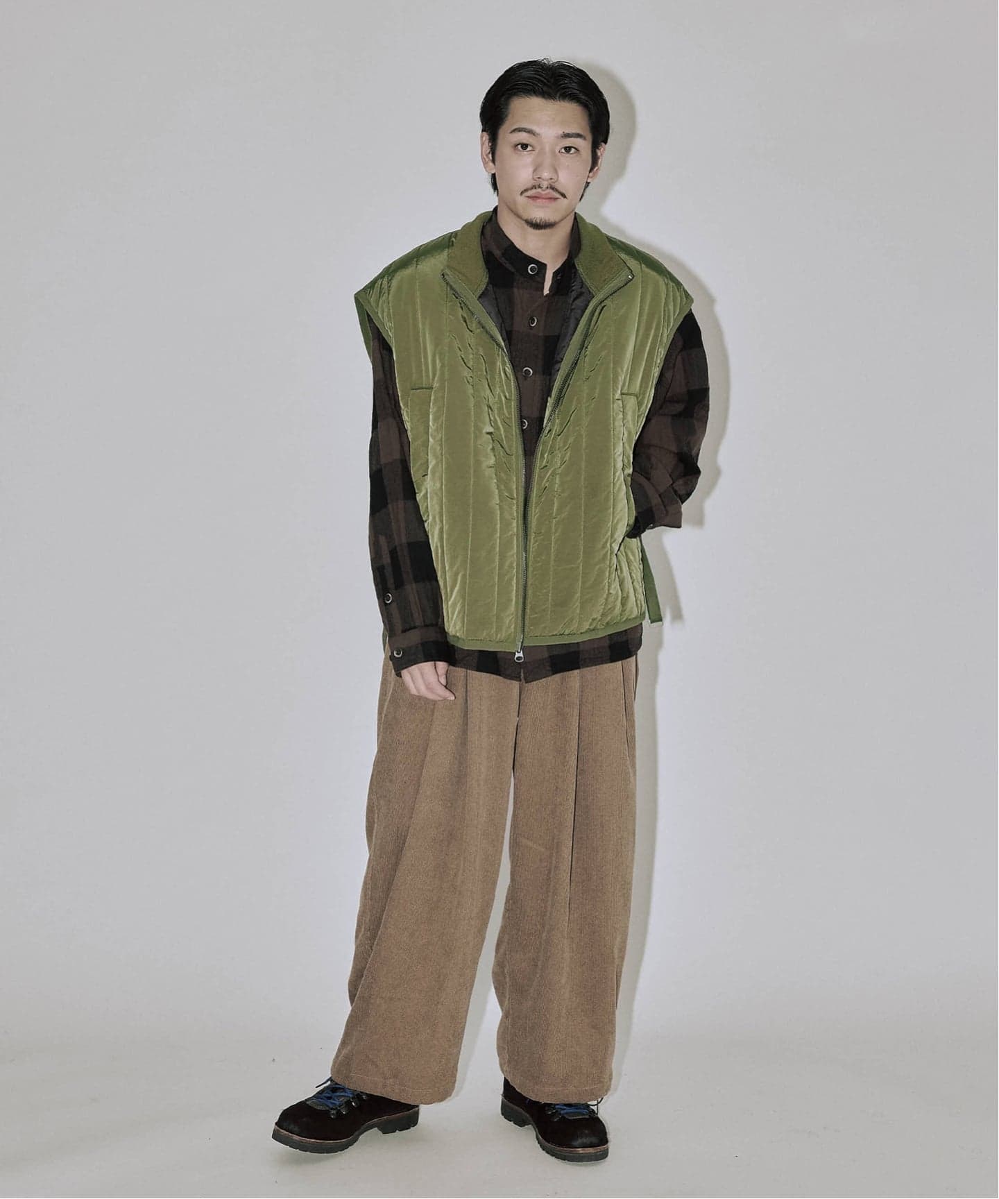 J.S.Homestead / インクルード エアー ベスト（ダウン・中綿ベスト