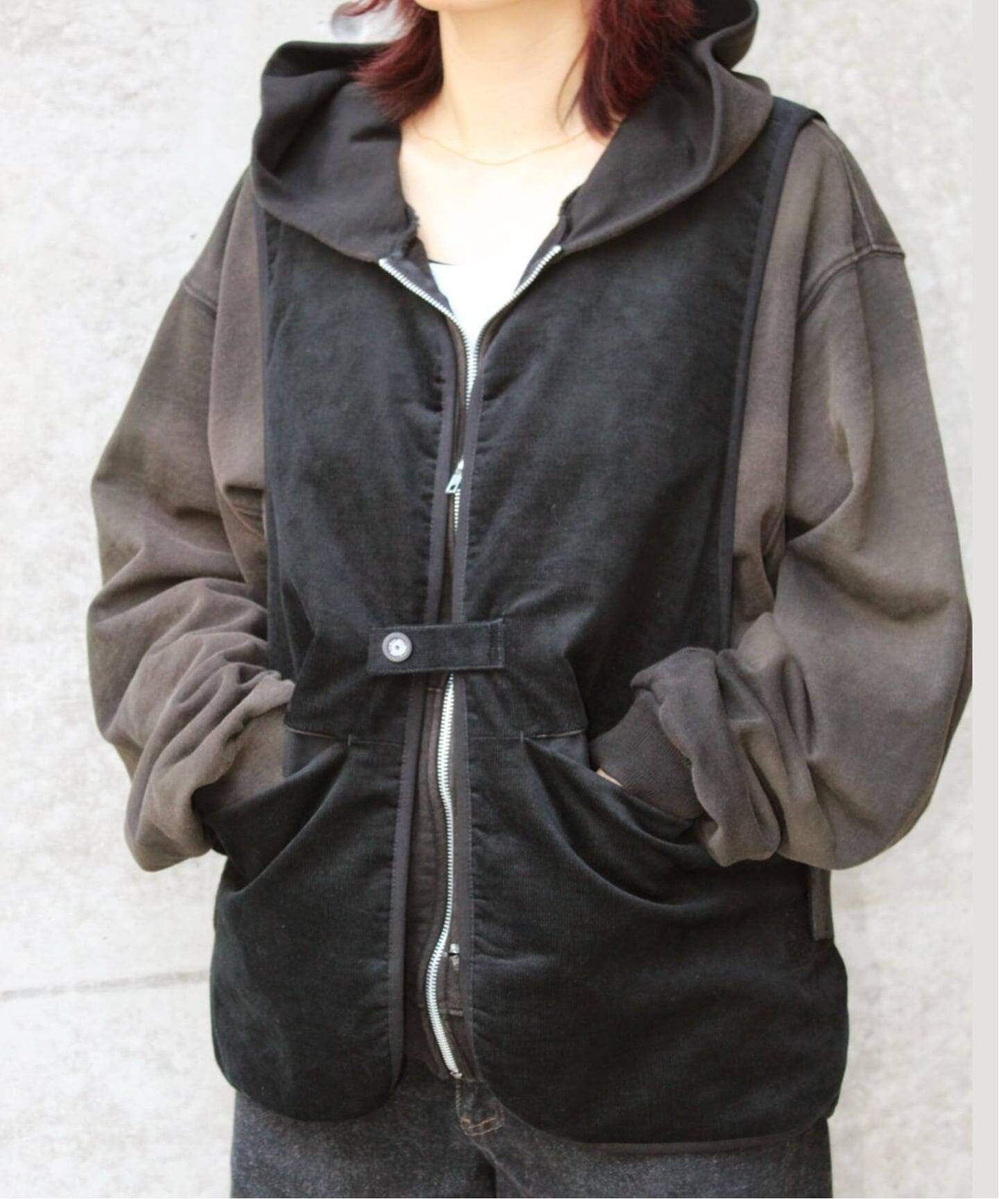 rajabrooke(ラジャブルック)中綿コーデュロイベスト　ネイビー　Mサイズ rajabrooke ラジャブルック CORDUROY VEST コーデュロイベスト (navy