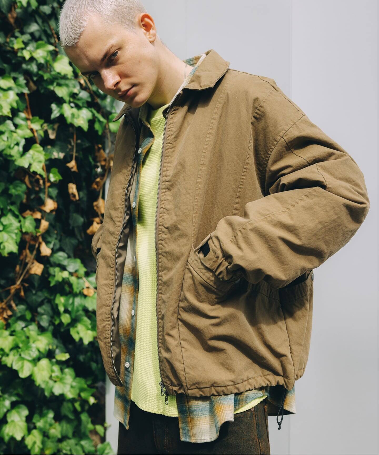 【ジャーナルスタンダードレサージュ】スタンドブルゾン カーキ 美品 エアー フォーム ミリタリー ブルゾン（その他ブルゾン／アウター