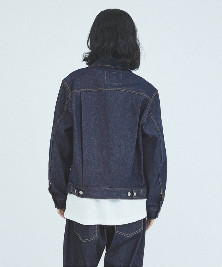 追加》LEVI