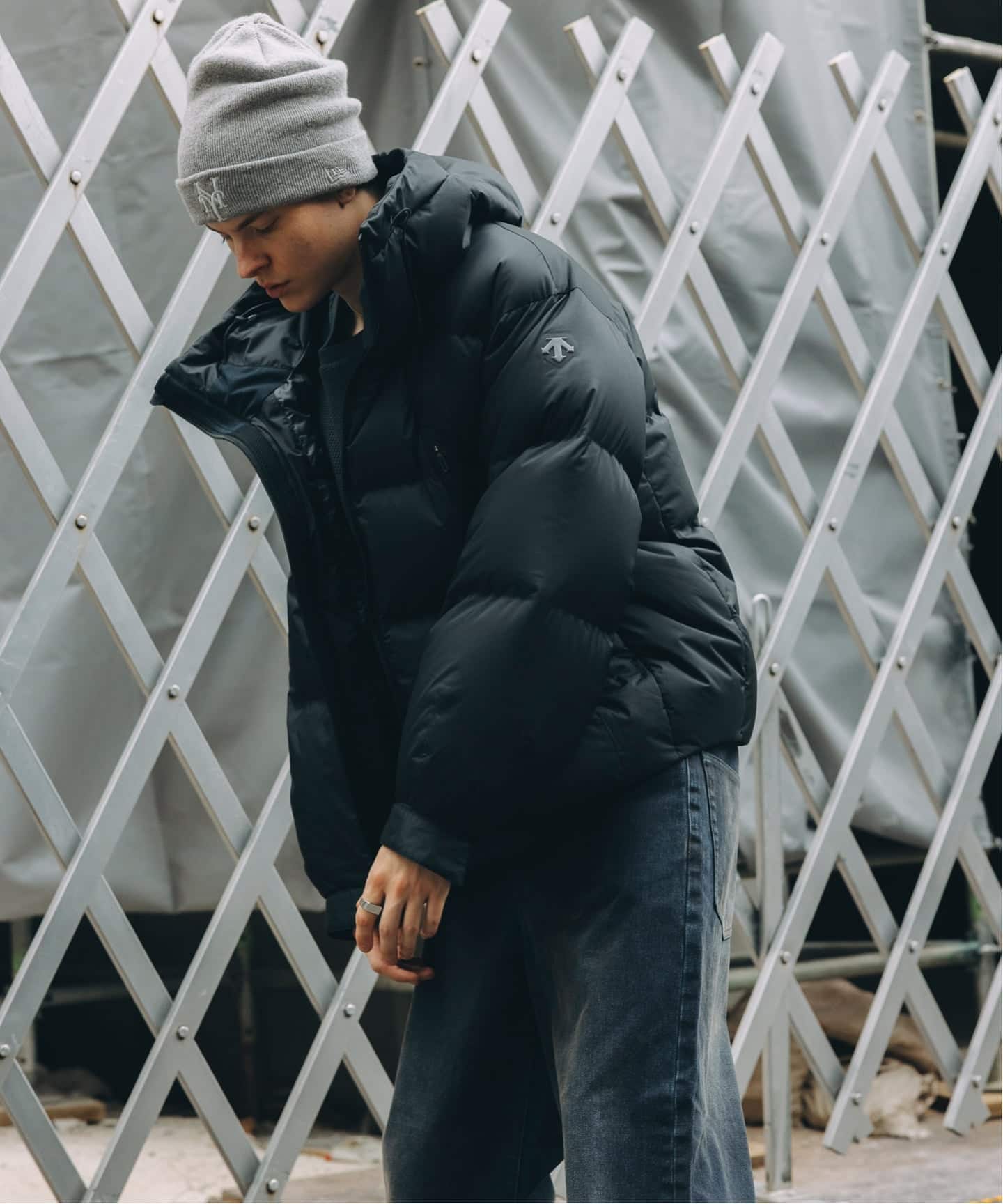 デサントオルテライン　水沢ダウン　マウンテニア　ジャーナルスタンダード別注 ジャーナルスタンダード別注 水沢ダウン デサント オルテライン - メルカリ