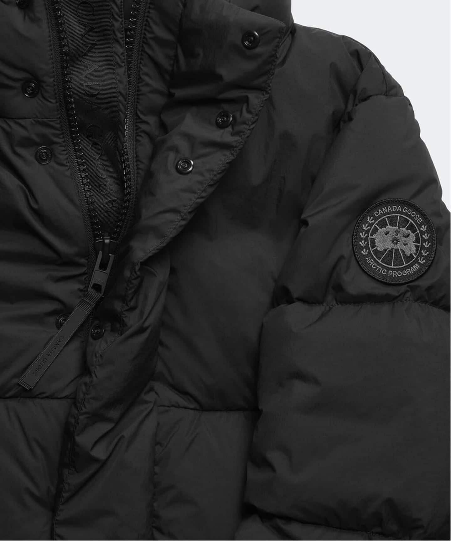 予約》CANADA GOOSE / カナダグース エバレット パッファー ブラック