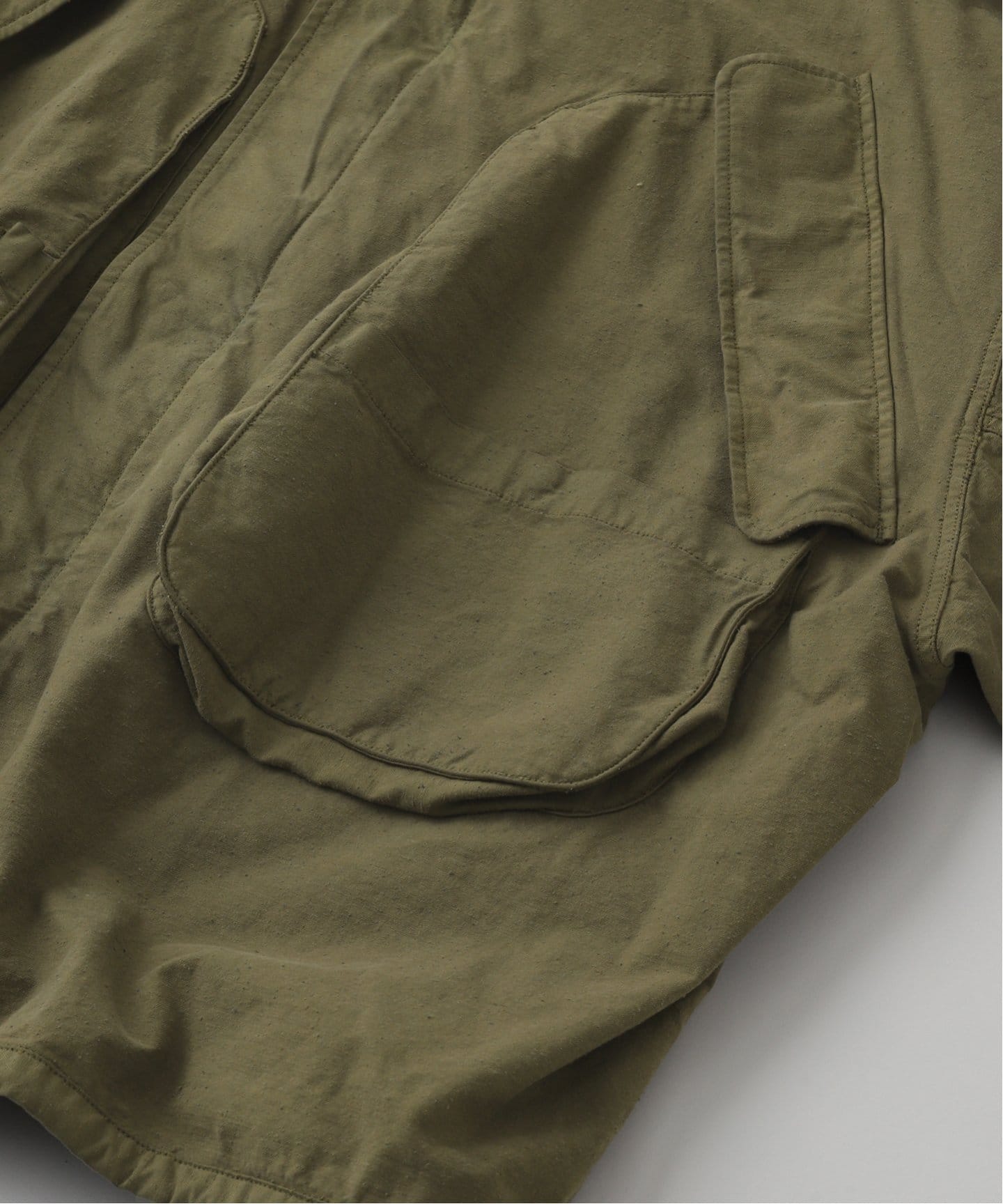 キャサリン ハムネット ブルゾン　カーキ KATHARINE HAMNETT/キャサリン ハムネット LIONEL JACKET SHORT