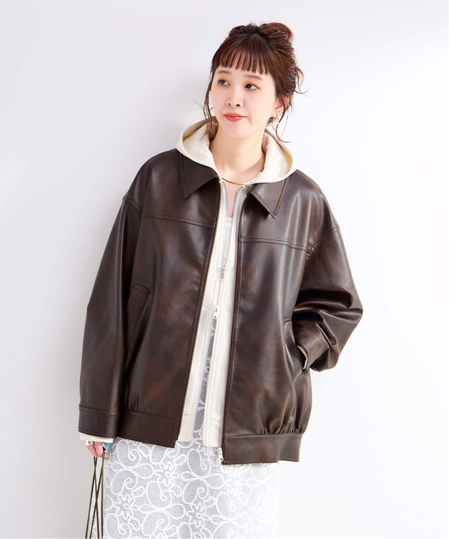 新品タグ付！B.C STOCK グリーミー フェイクレザーブルゾン B.C STOCK（ベーセーストック）の「Gleamy/グリーミー フェイクレザー