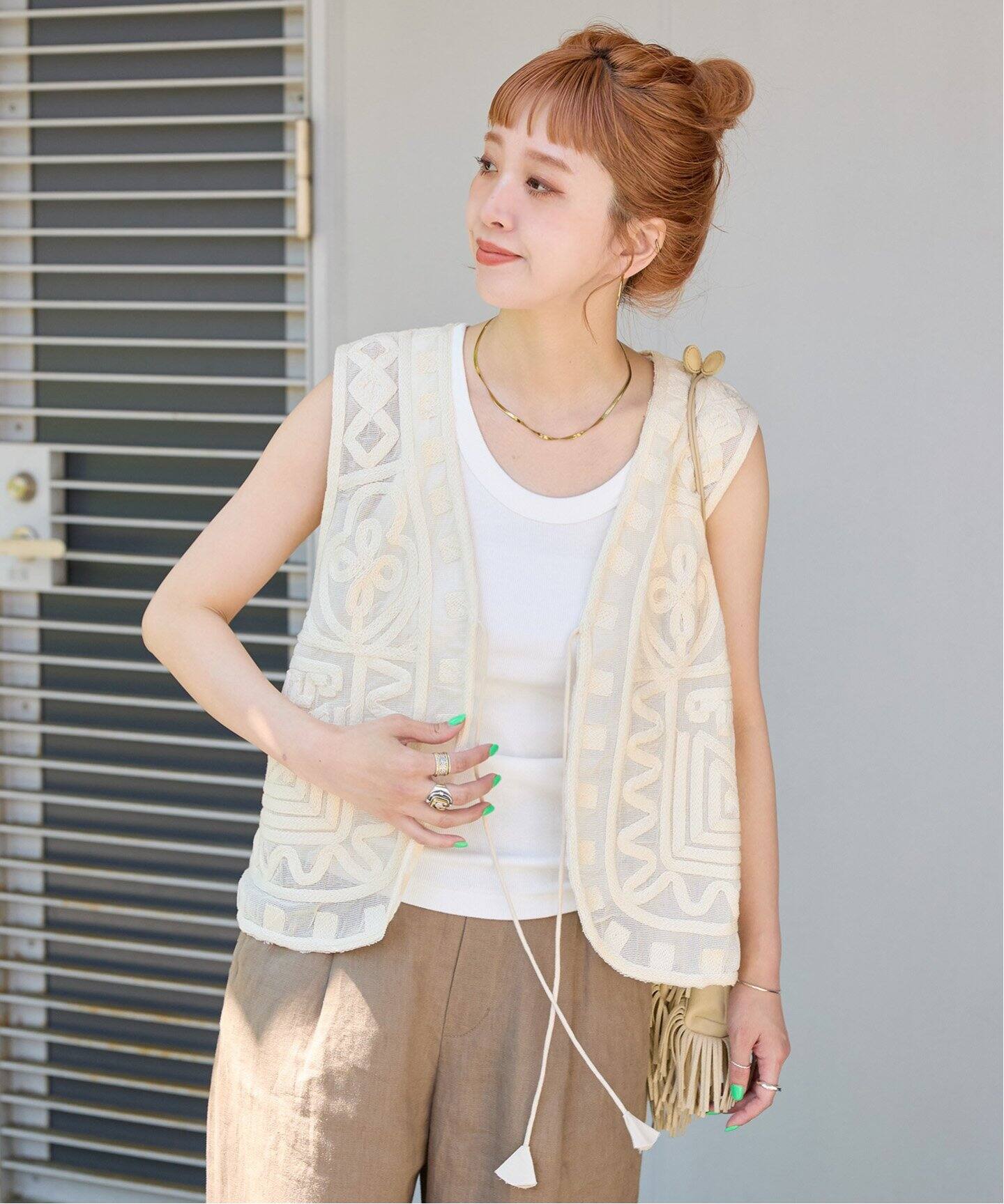 追加》【WEB限定】手洗い可 / メッシュ刺繍ベスト（ベスト
