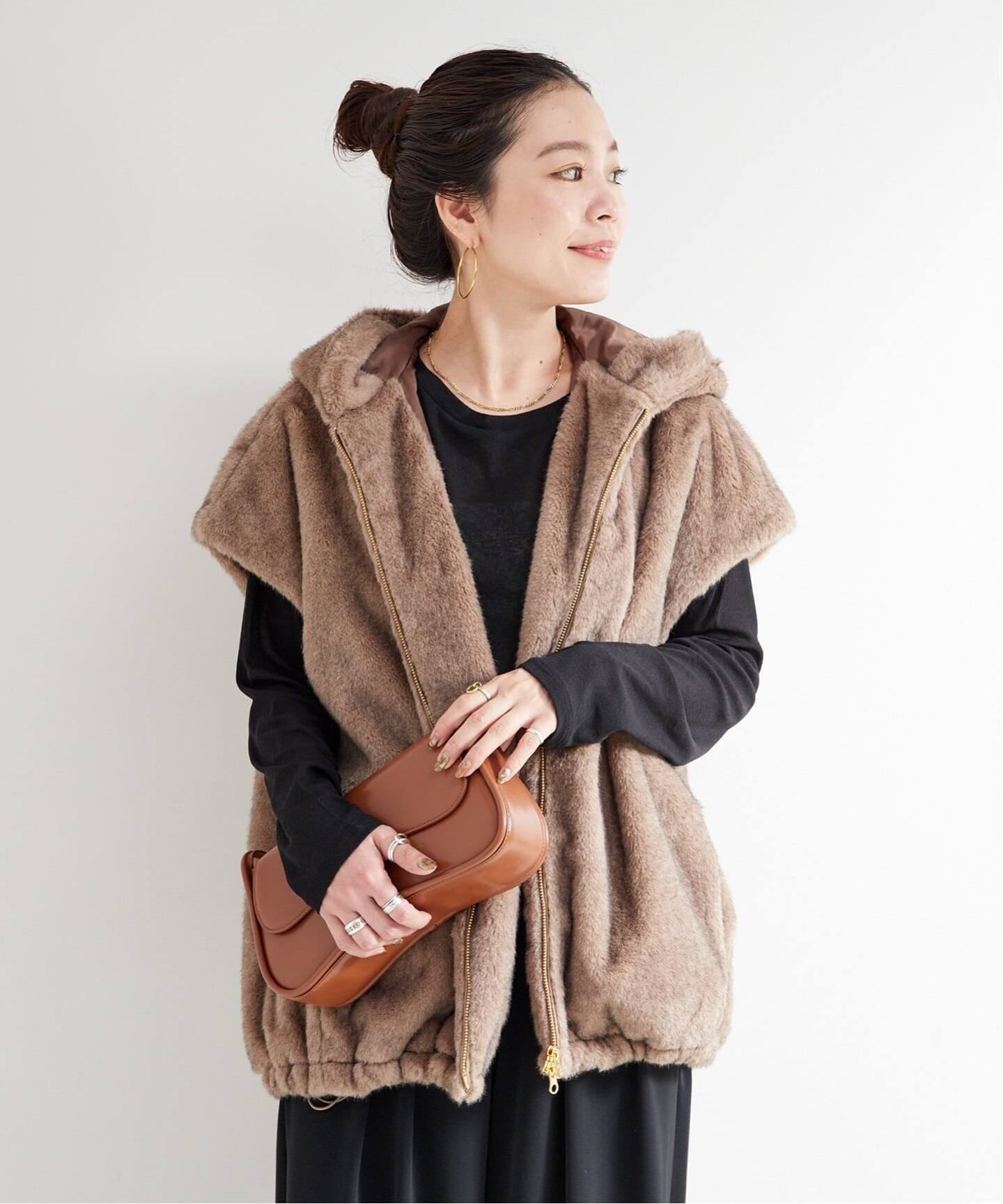 新品 B.C STOCK 手洗い可 / フード付きミンク調ファーベスト 手洗い可 / フード付きミンク調ファーベスト（ベスト）｜B.C STOCK