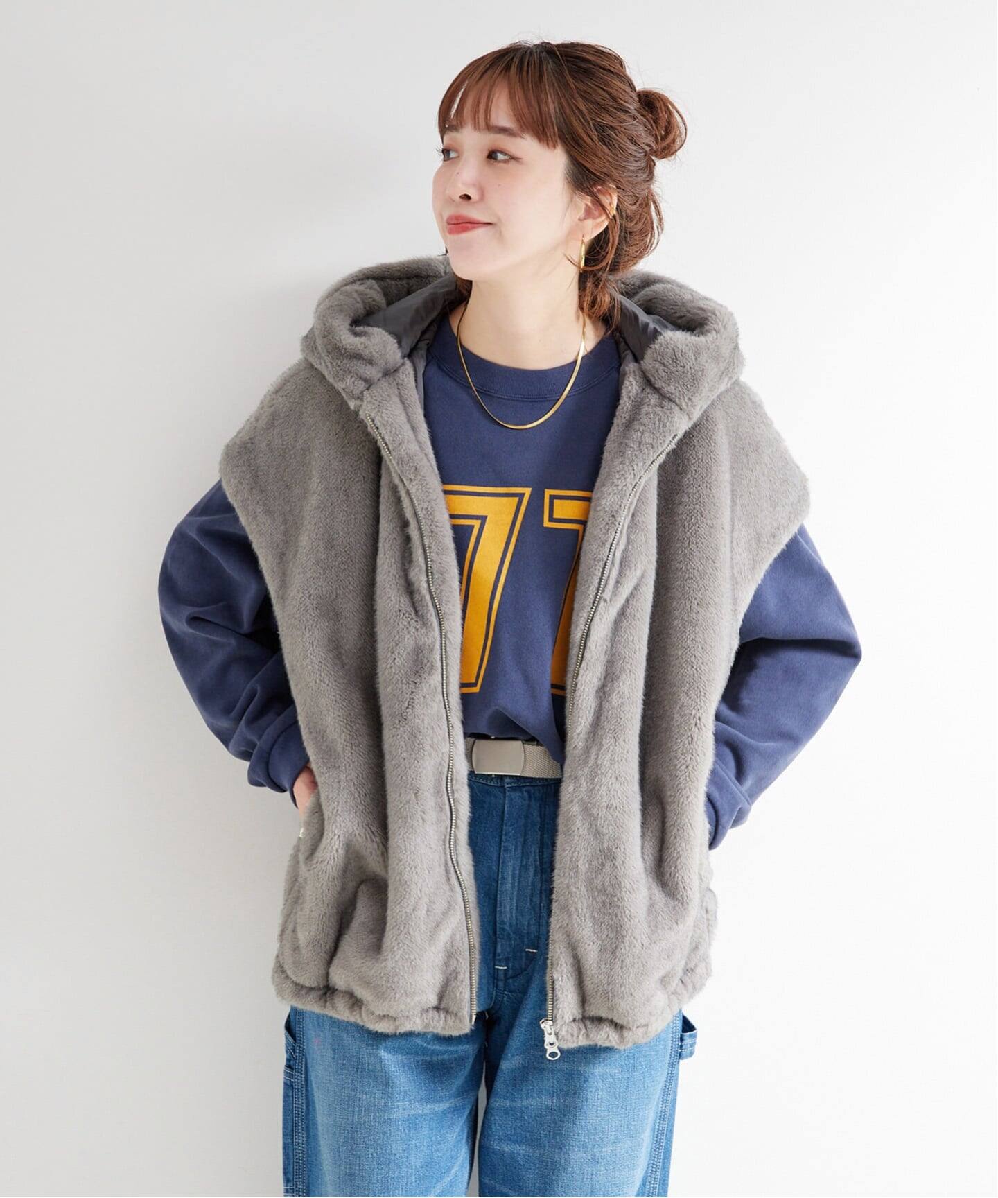 手洗い可/フード付きミンク調ファーベスト　グレーA ベーセーストック B.C STOCK 手洗い可 / フード付きミンク調ファー