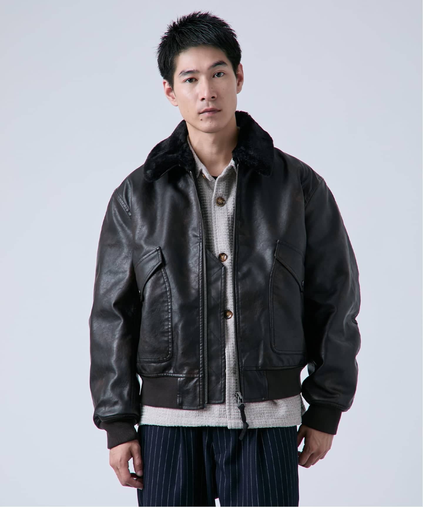 冬に先取り！！ リーバイス　フェイクレザージャケット　G1 フライトジャケット型 未使用 リーバイス フェイクレザージャケット G1 フライト