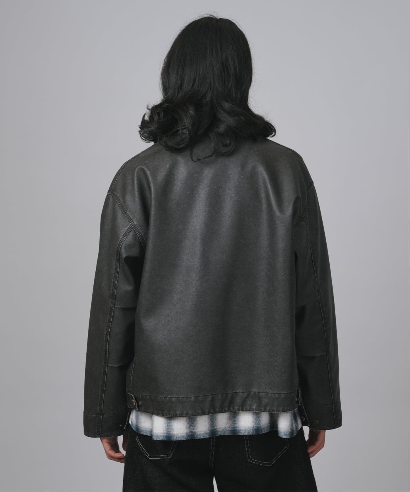 ちーさん【新品】フェイクレザーカバーオールＪＫ feepur カバーオール フェイクレザーカバーオール レディース