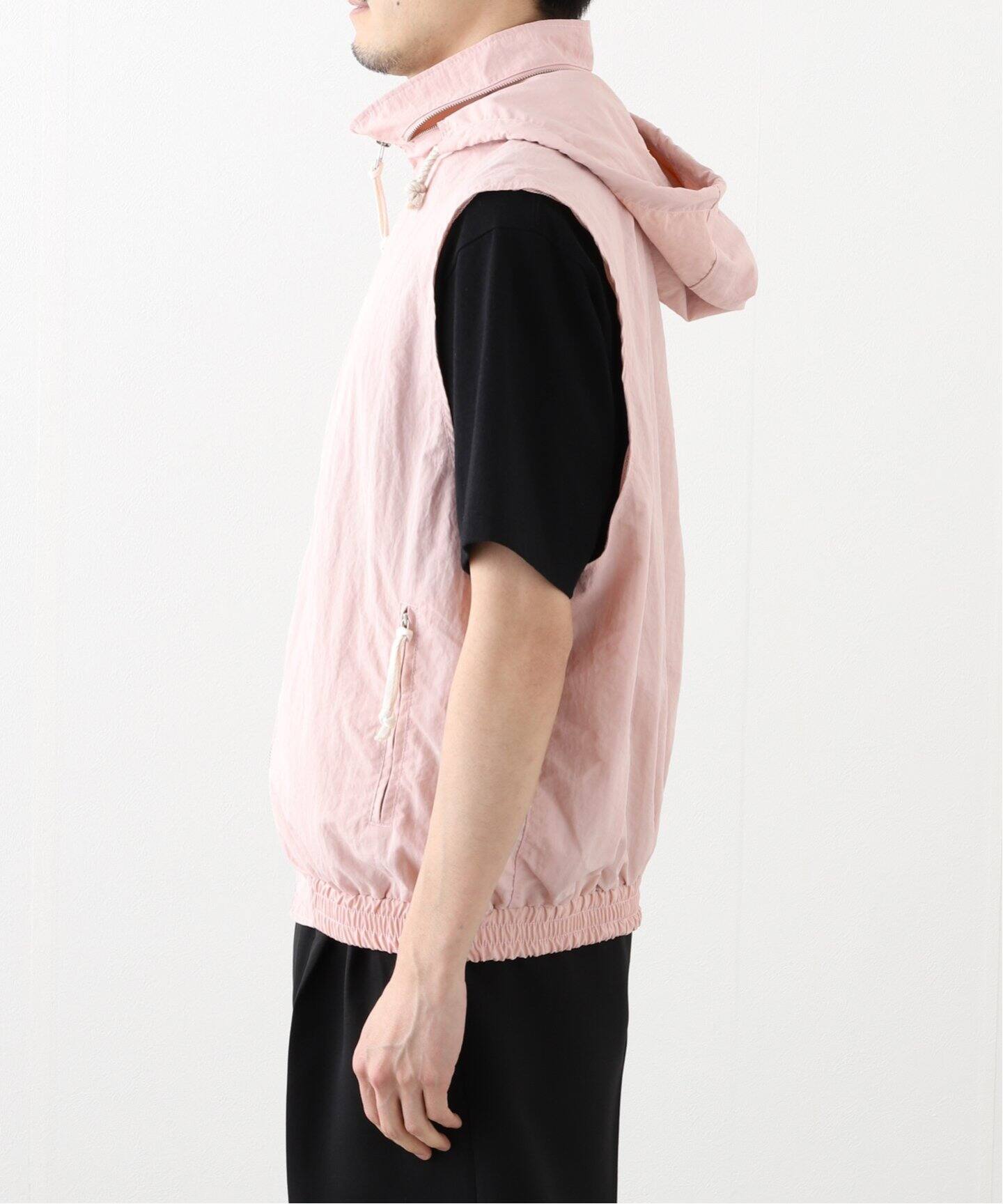 refomed BALACLAVA WOOL VEST