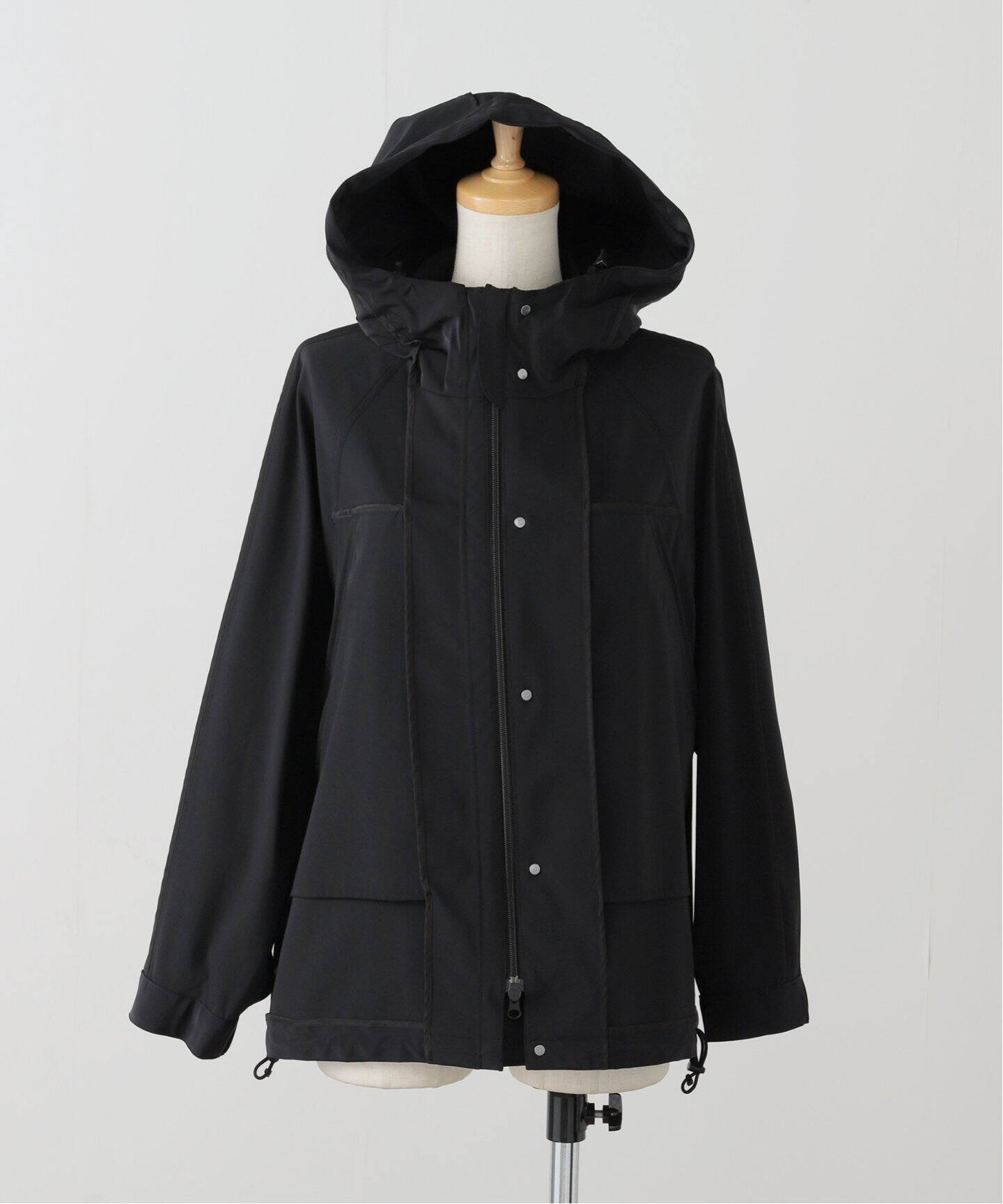 ストレッチタフタマンパシェルブルゾン（マウンテンパーカー）｜IENA  