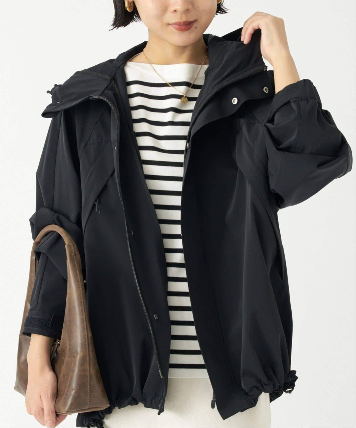 ほぼ未使用 軽撥水・紫外線対策 イエナ IENA タフタナイロンパーカー M ほぼ未使用 軽撥水・紫外線対策 イエナ IENA タフタナイロンパーカー M