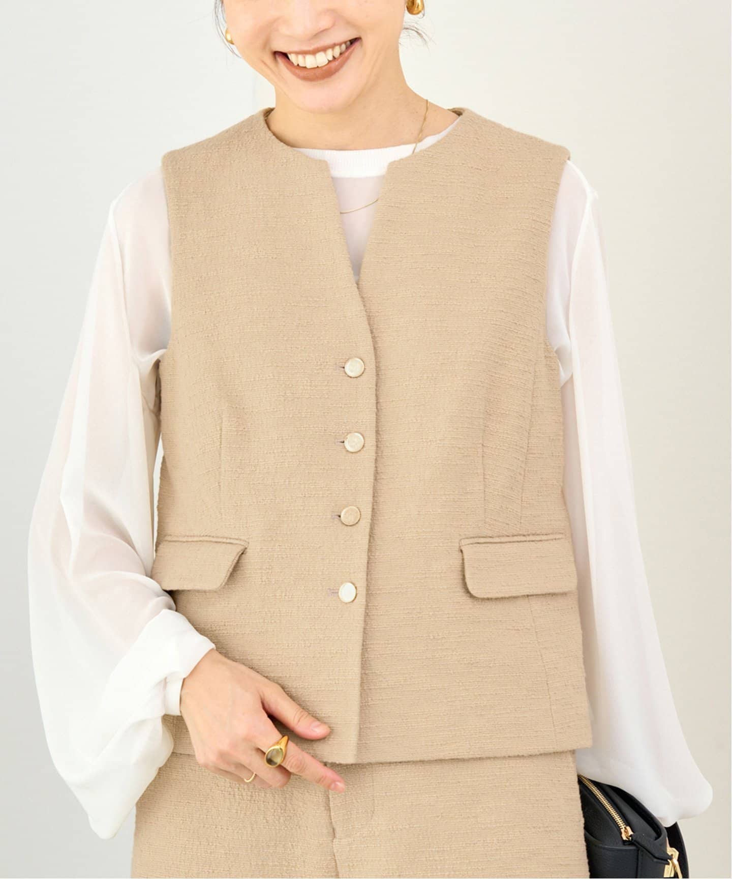 新品　IENA イエナ　ツイード　テーラードベスト　ベージュ　F IENA（イエナ）の「ツイードテーラードベスト（ベスト）」 - WEAR
