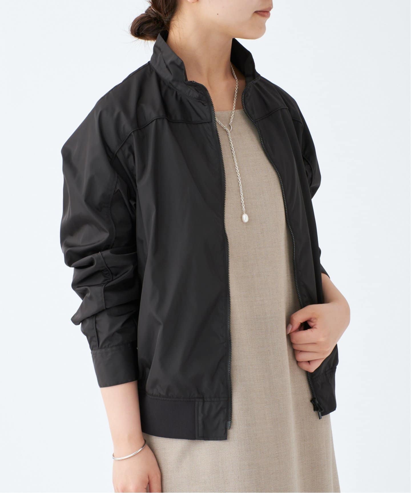 グロッシーナイロントラックジャケット（その他ブルゾン／アウター