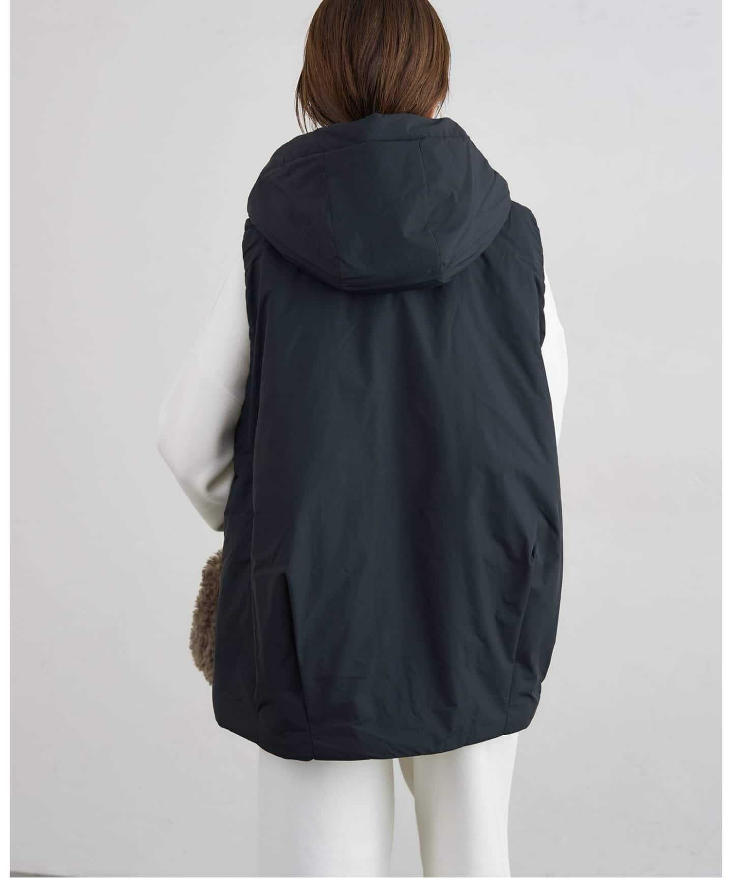 DESCENTE ALLTERRAIN INSULATED LIGHTWEIGHT VEST ダウンベスト