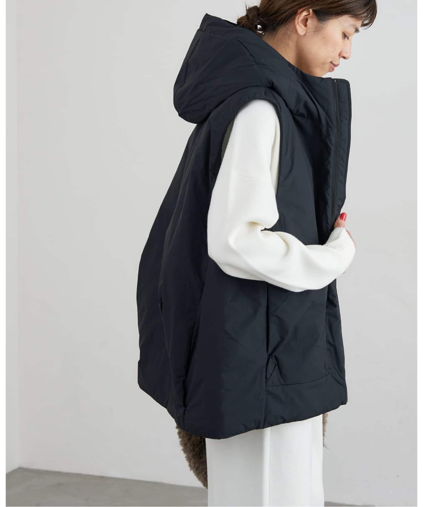 DESCENTE ALLTERRAIN INSULATED LIGHTWEIGHT VEST ダウンベスト