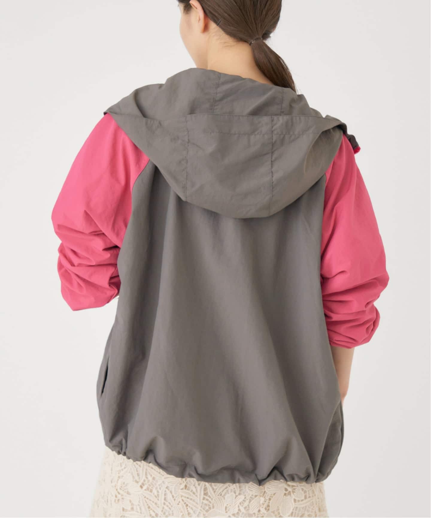 LA HUTTE/ラ ユット カラーフードパーカー（マウンテンパーカー