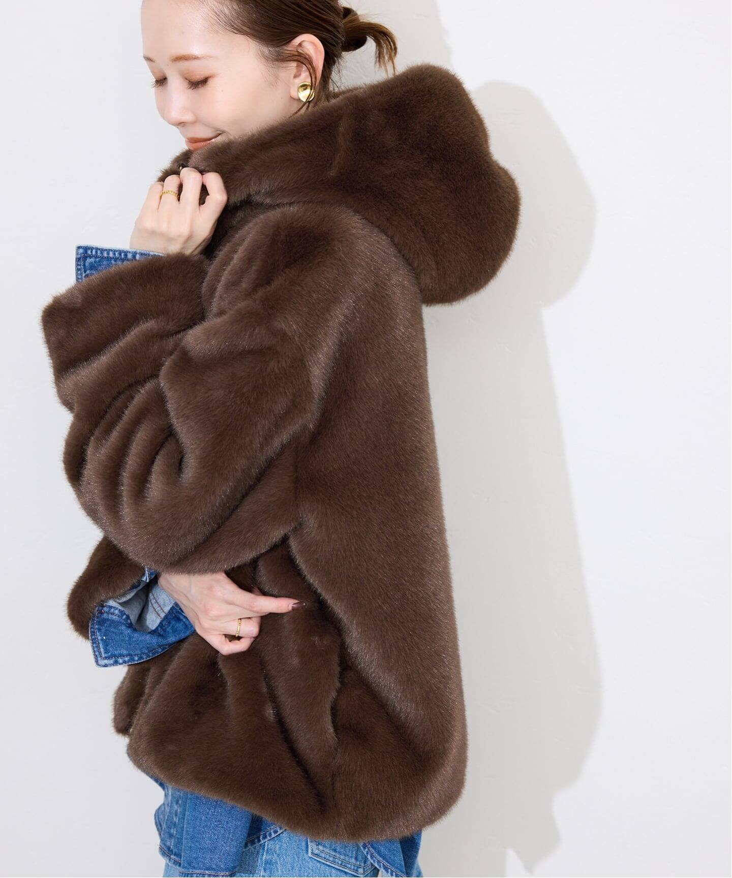 WEB限定/追加》FAKEファーフードブルゾン（その他ブルゾン／アウター