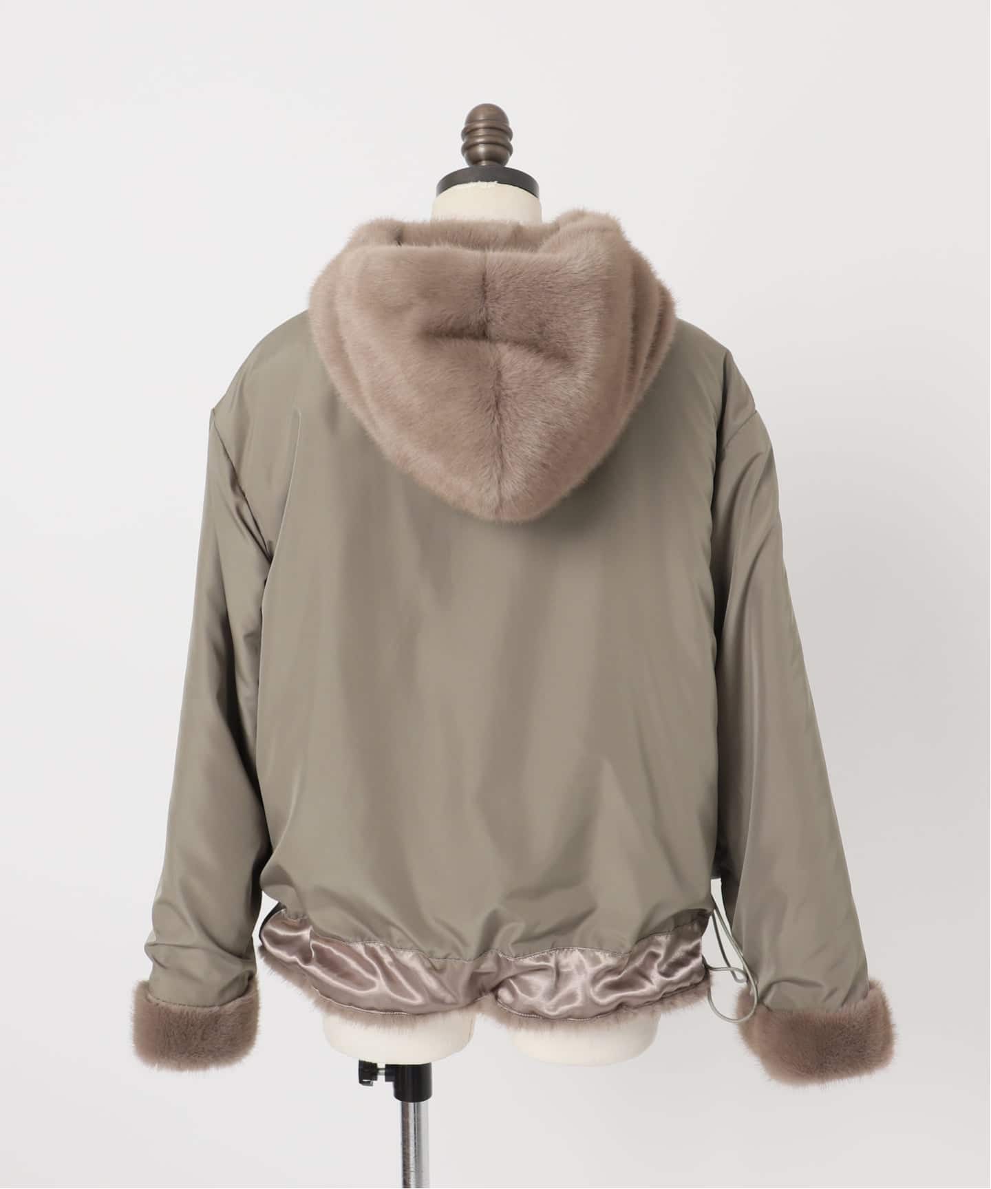 WEB限定/追加》FAKEファーフードブルゾン（その他ブルゾン／アウター