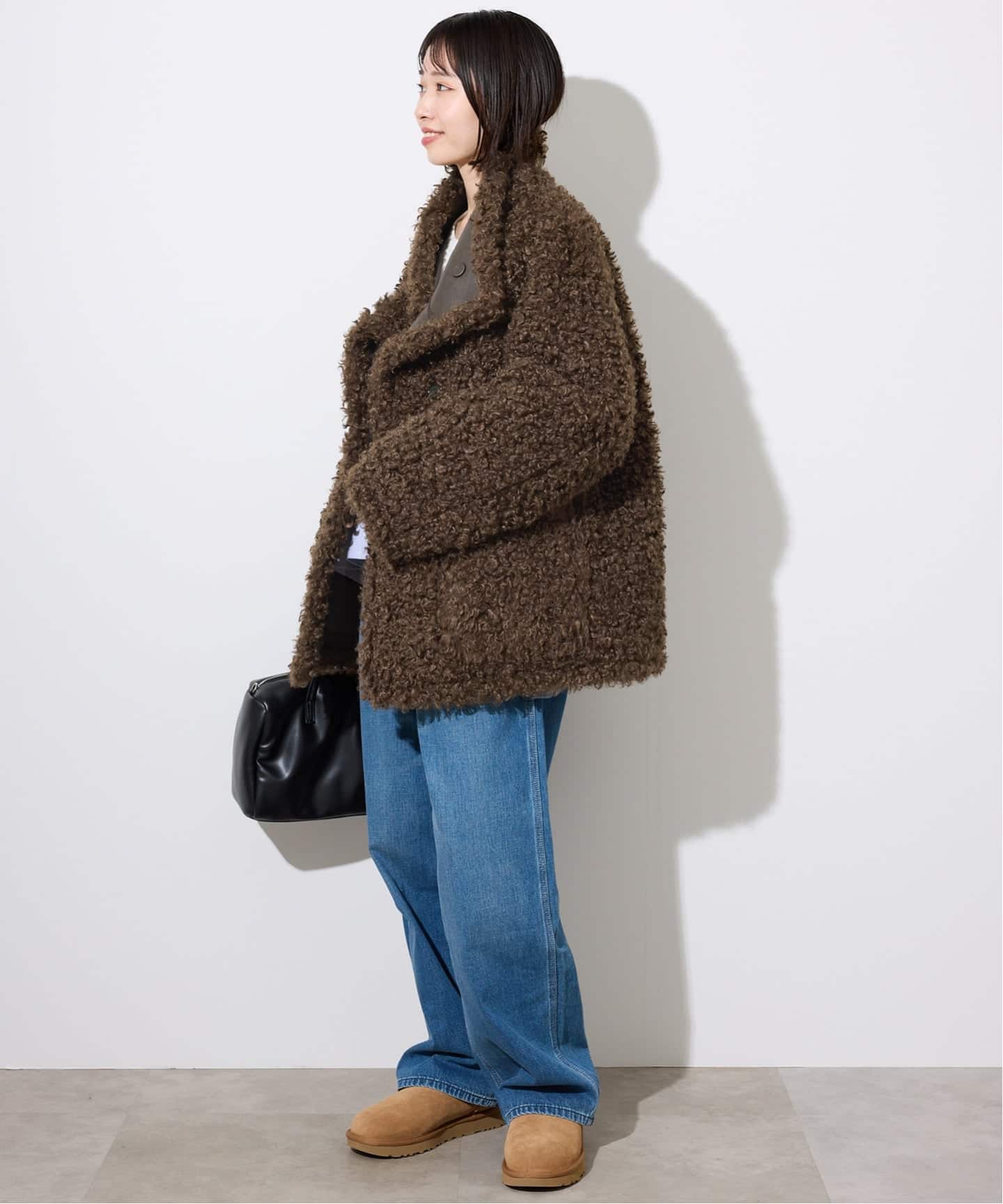 リバーシブルフェイクムートンスタンドブルゾン（ムートンコート