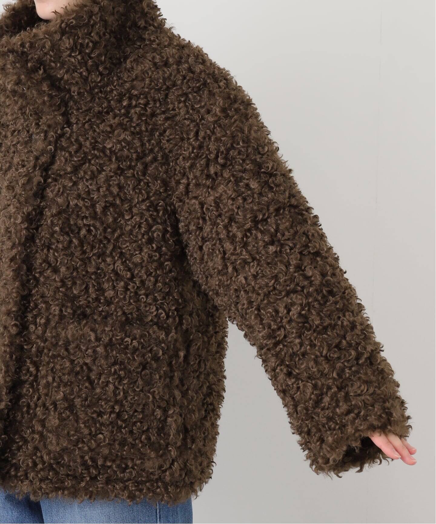 リバーシブルフェイクムートンスタンドブルゾン（ムートンコート