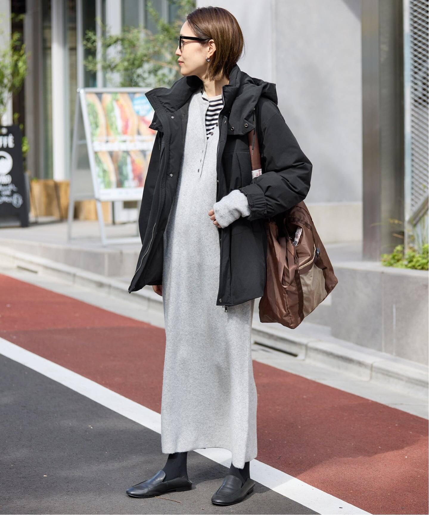 予約》フェザーライト撥水モンスターダウン（ダウンジャケット