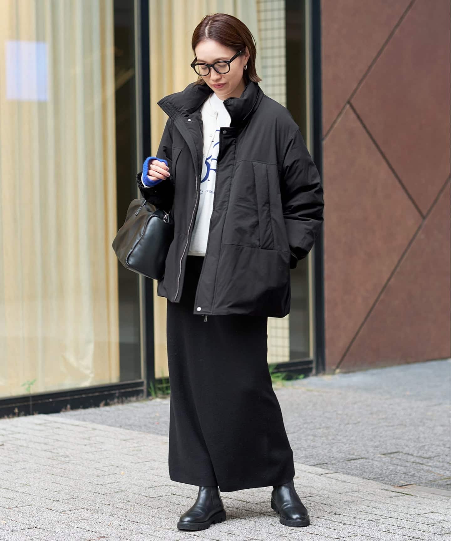 予約》フェザーライト撥水モンスターダウン（ダウンジャケット