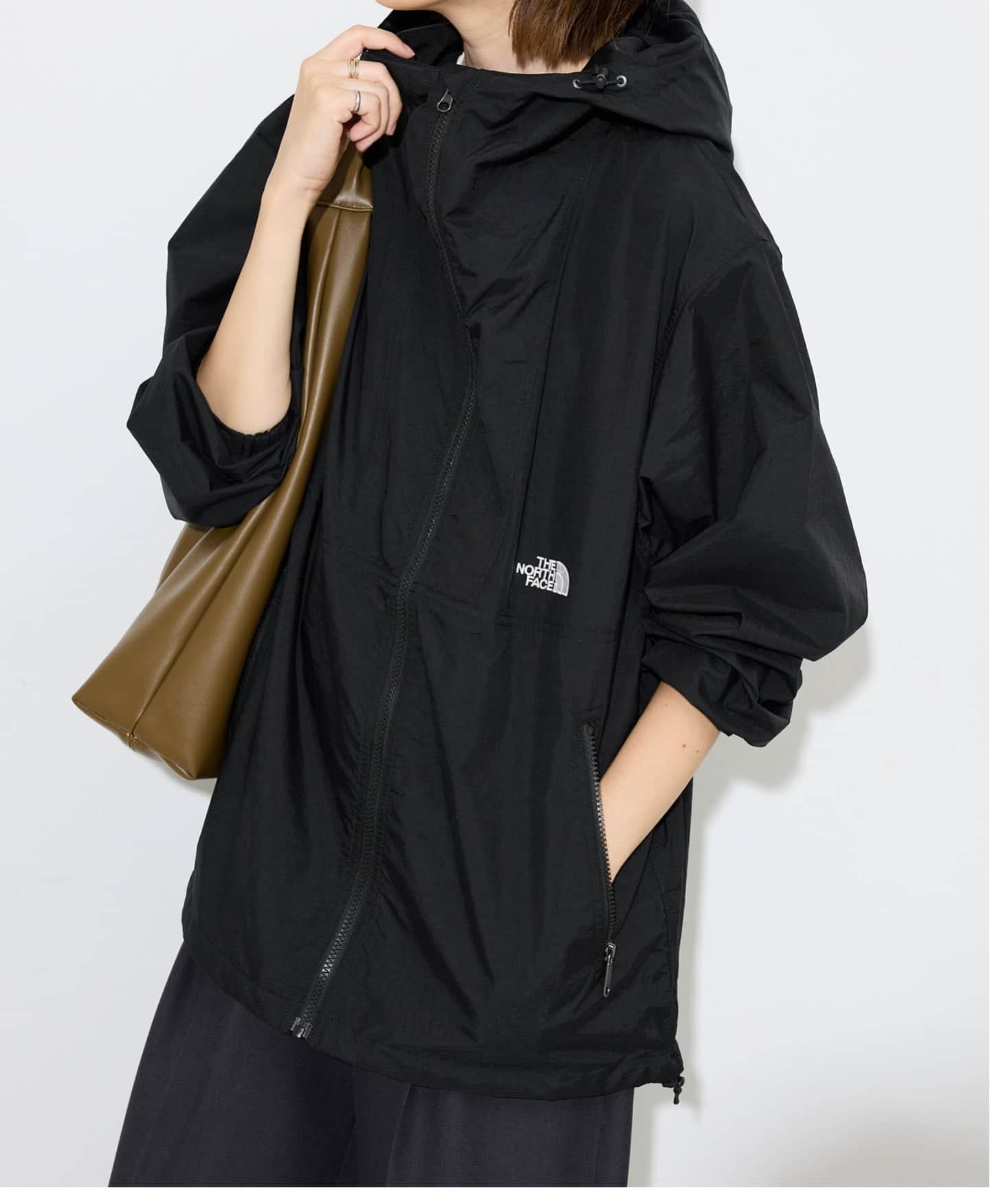 ノースフェイス イエナ CN ナイロンジャケット ブルゾン パーカー 新品 M THE NORTH FACE ノースフェイス ジャケット 86 MOUNTAIN WIND