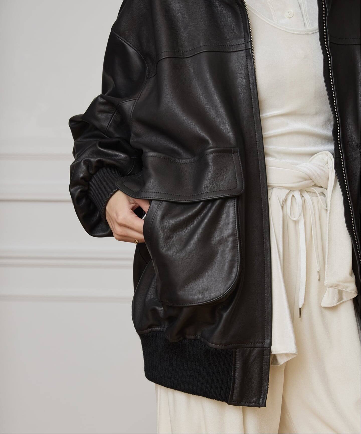 IENA LA BOUCLE レザースタンドネックブルゾン（レザージャケット