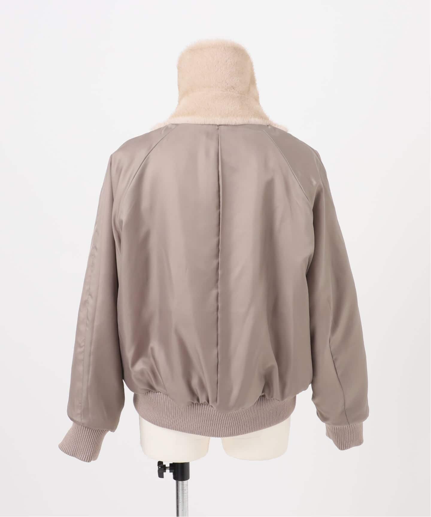 2025AW 美品IENA LA BOUCLE ecoファーブルゾン ベージュ IENA LA BOUCLE ecoファーブルゾン（その他ブルゾン／アウター）｜IENA