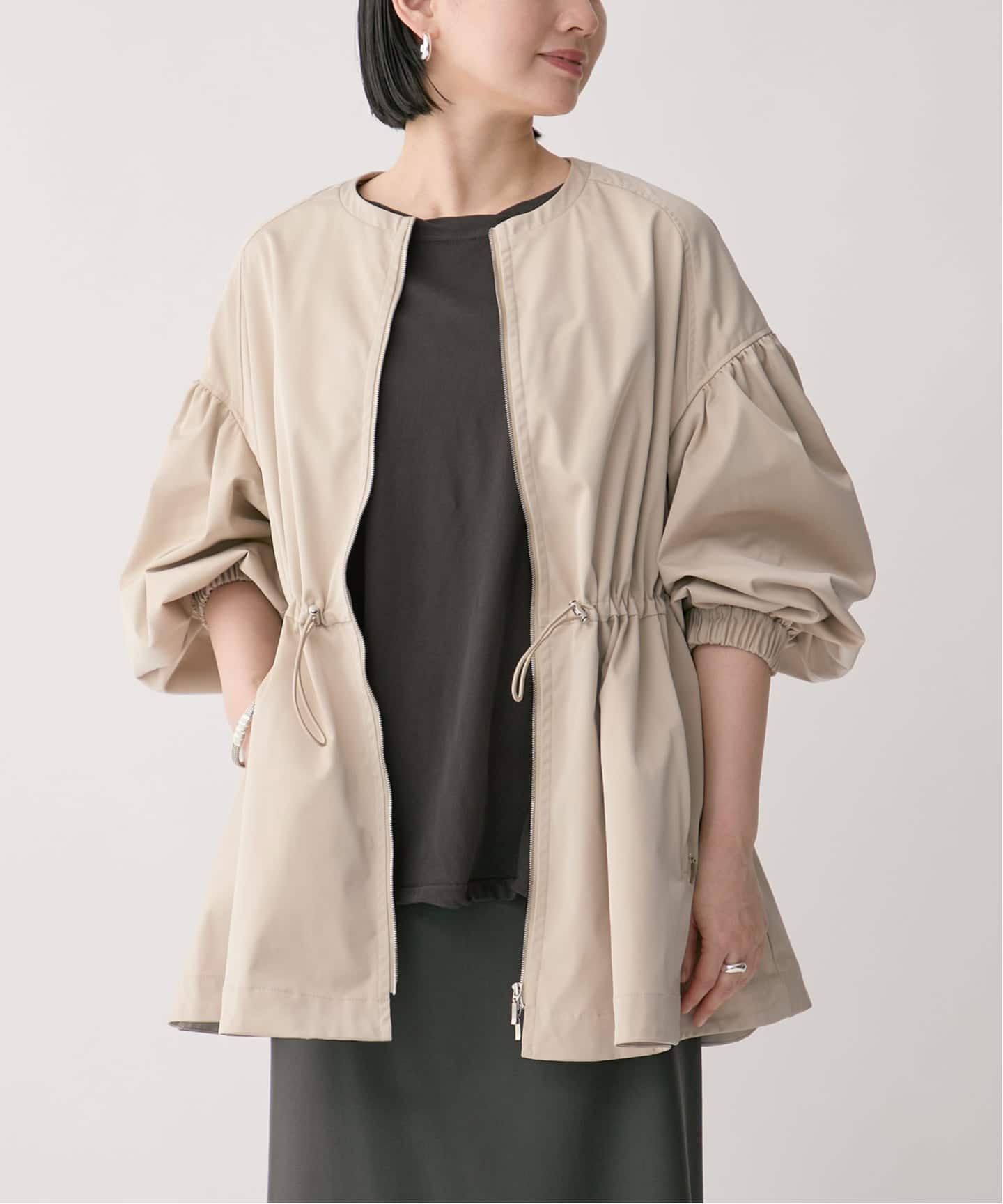 追加》ノーカラーギャザーZIPブルゾン（その他ブルゾン