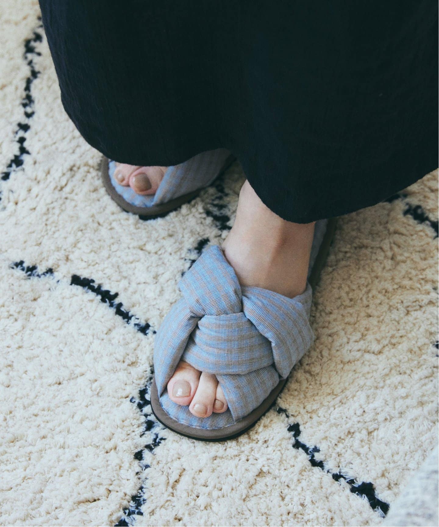 TWIST SLIPPER スリッパ（ルームシューズ・スリッパ）｜JOURNAL