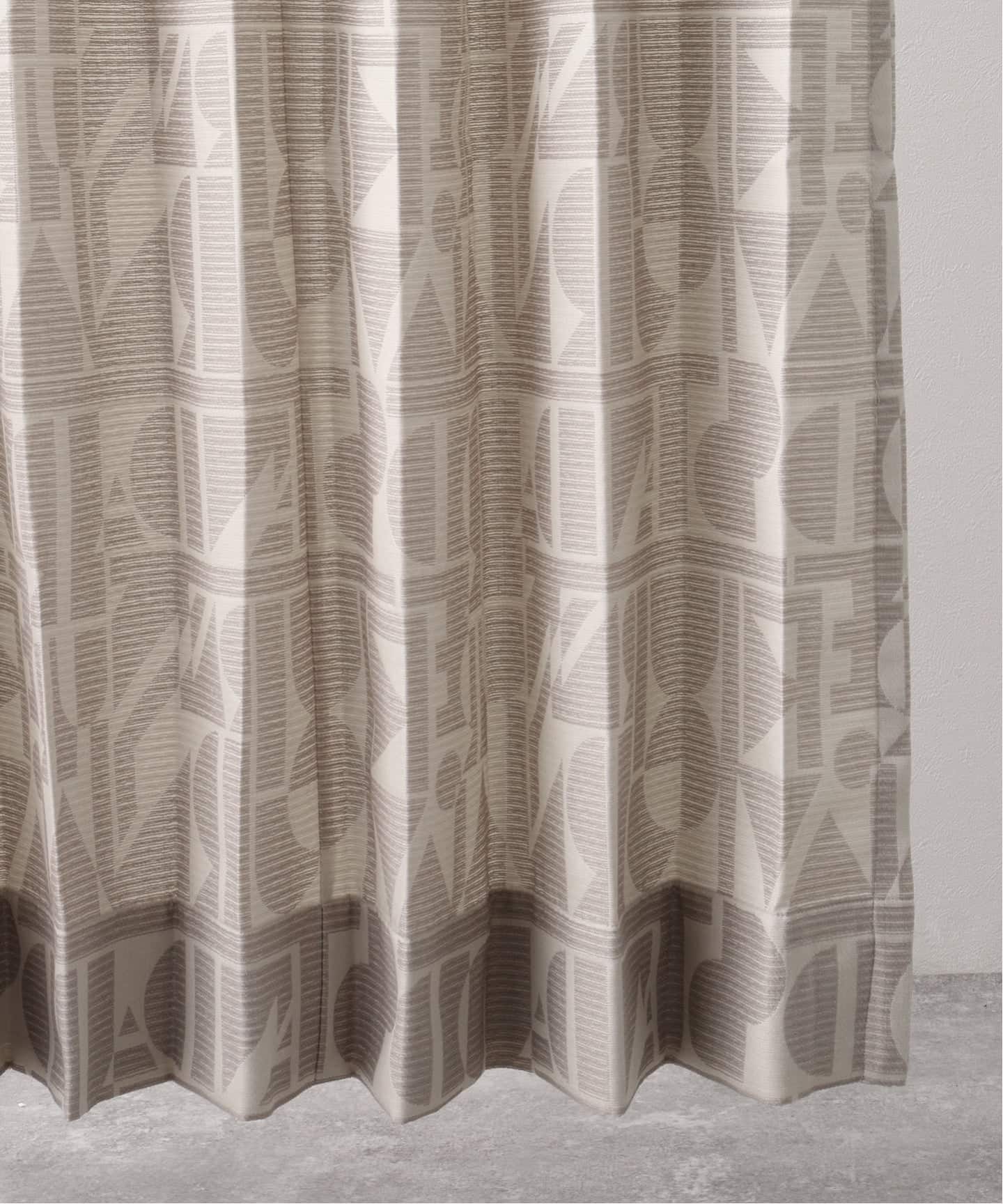 予約》CURTAIN KIBITZ TYPO 100x200 2枚セット（インテリア