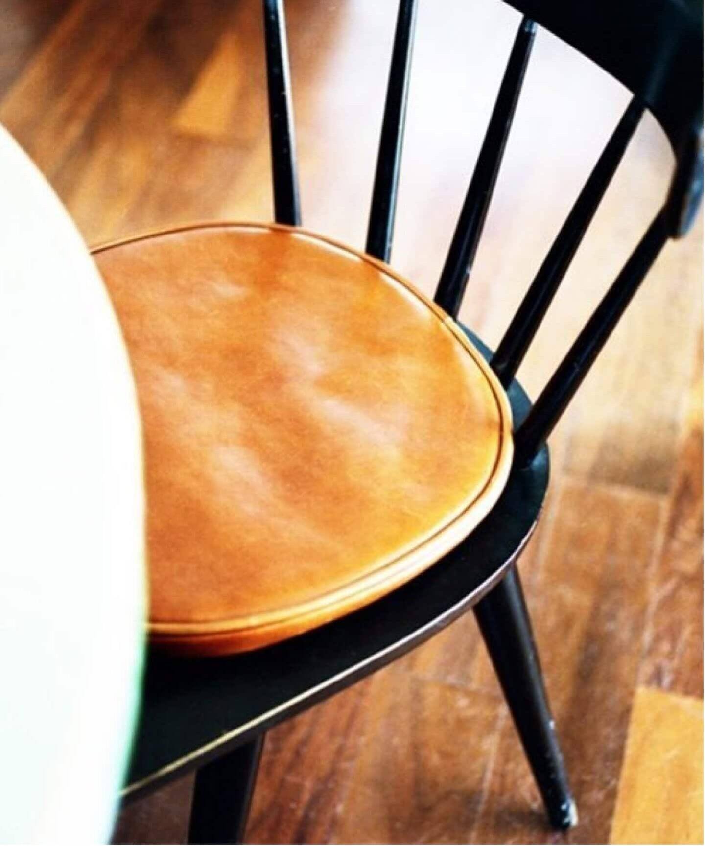 ACME Furniture シートクッション ２枚セット SEAT CUSHION-CHESNUTシートクッション（クッション／クッションカバー