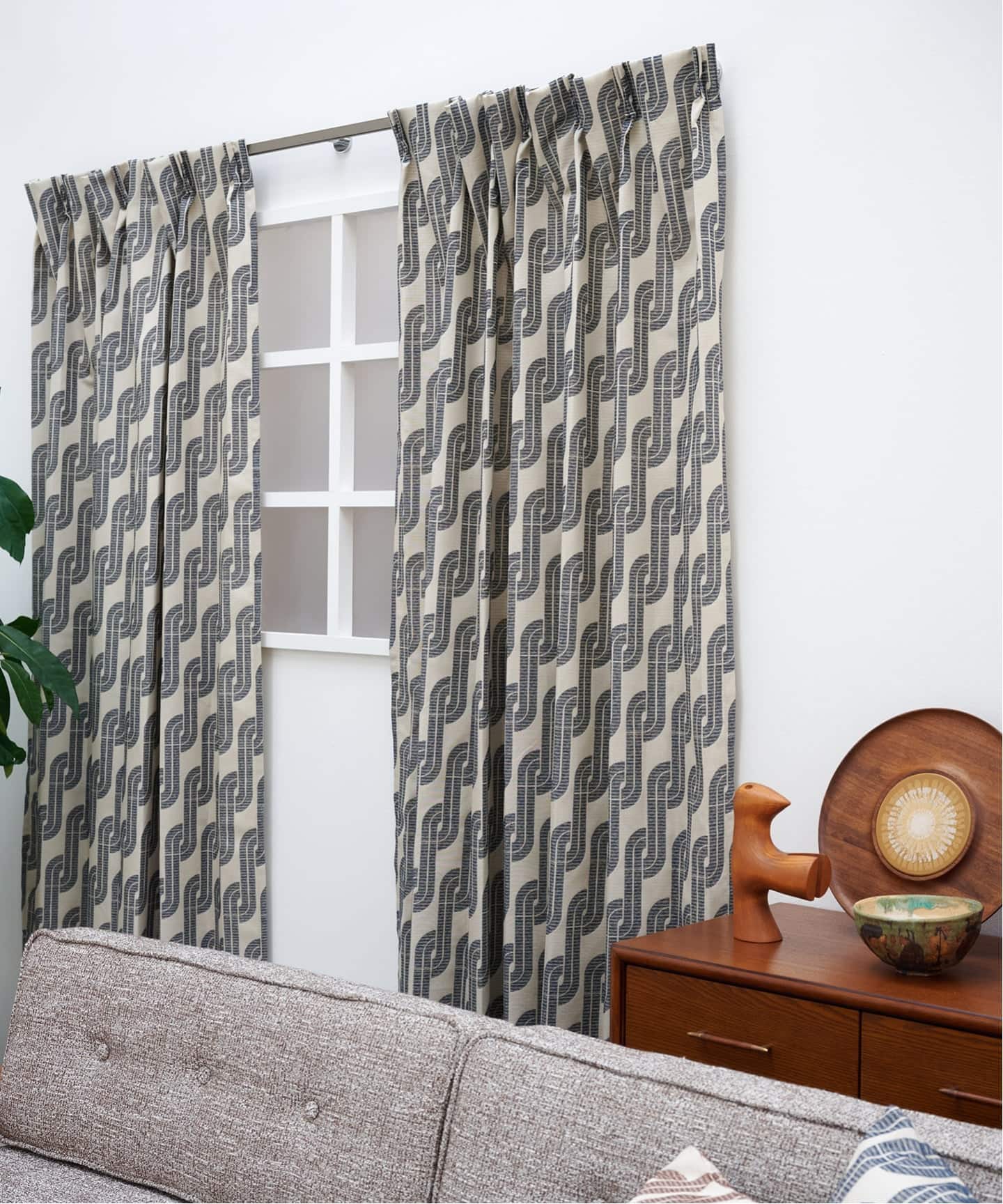 予約》CURTAIN UWP GILROY 100x110 2枚セット（インテリアファブリック
