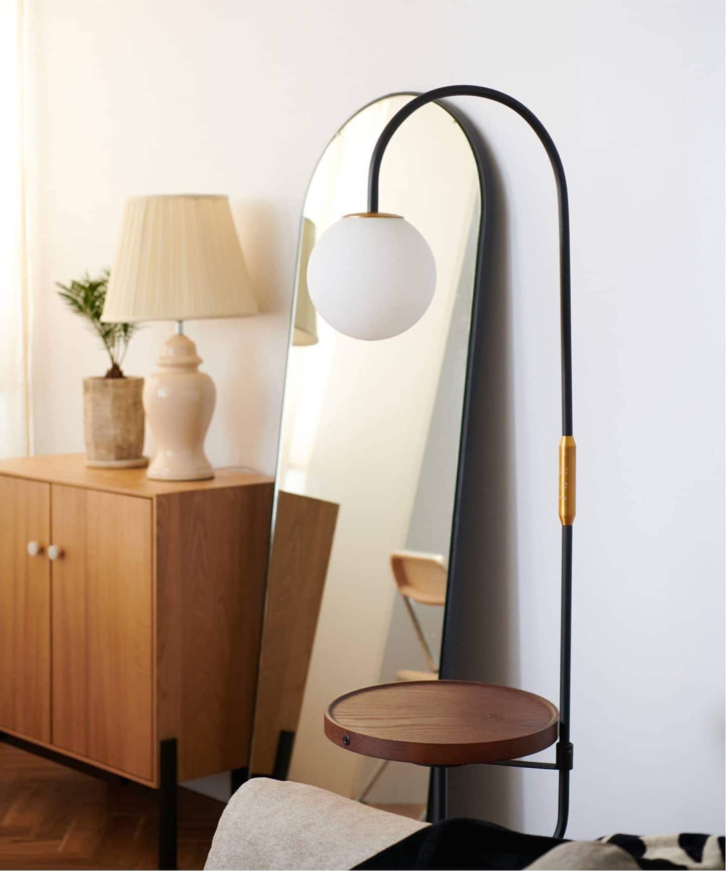 予約》EUREKA FLOOR LAMP USB A&C エウレカ フロアランプ（照明