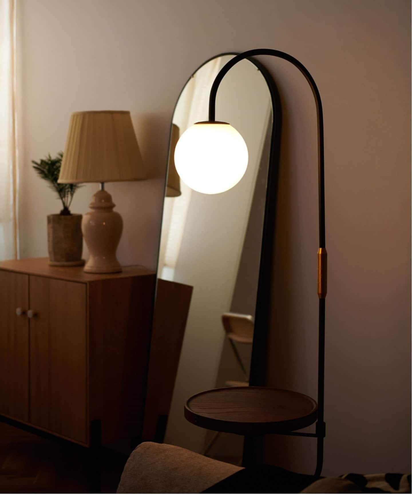 予約》EUREKA FLOOR LAMP USB A&C エウレカ フロアランプ（照明