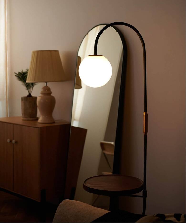 EUREKA FLOOR LAMP USB A&C エウレカ フロアランプ（照明）｜JOURNAL 