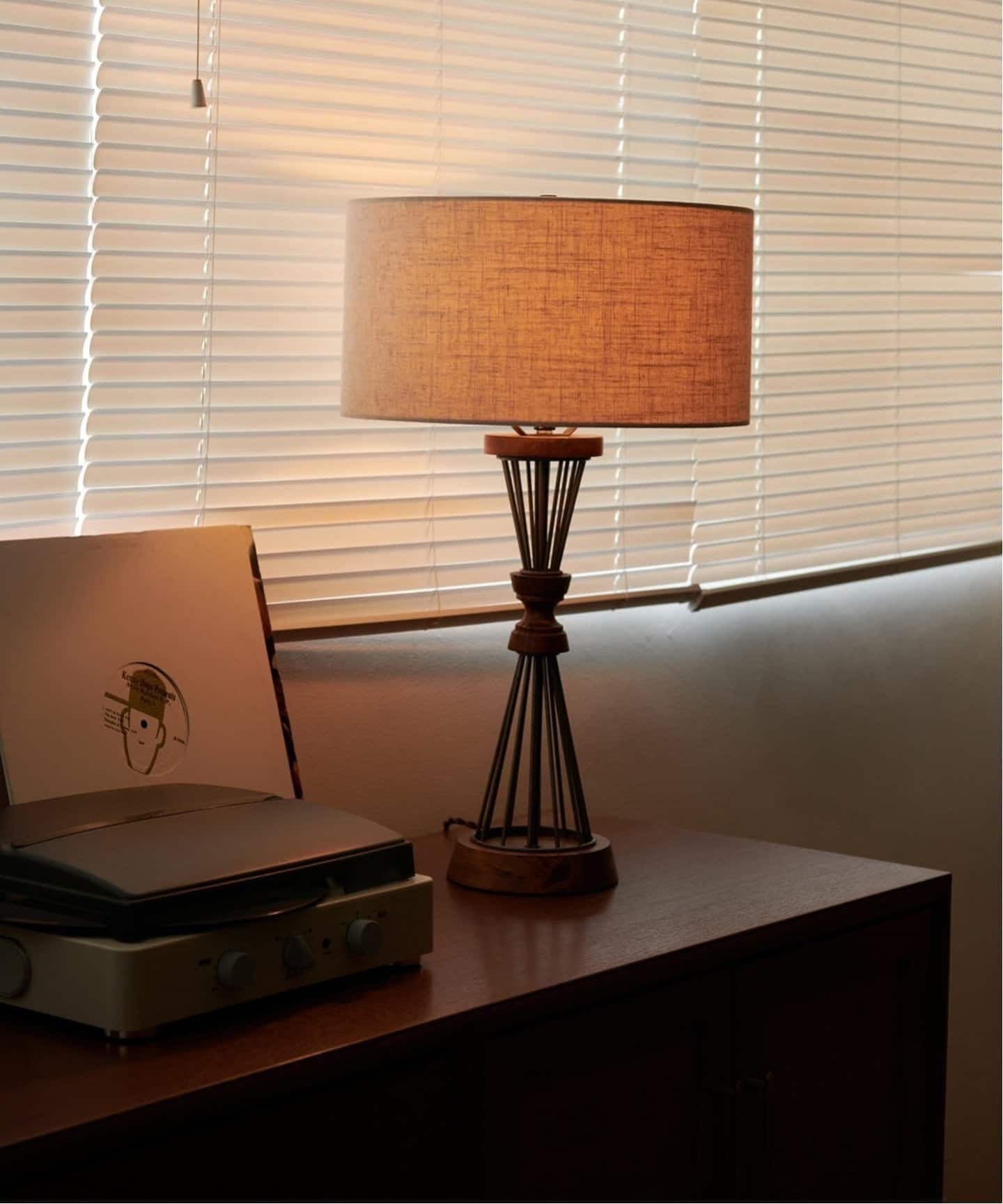 BETHEL TABLE LAMP ベゼルテーブルランプ（照明）｜ACME Furniture